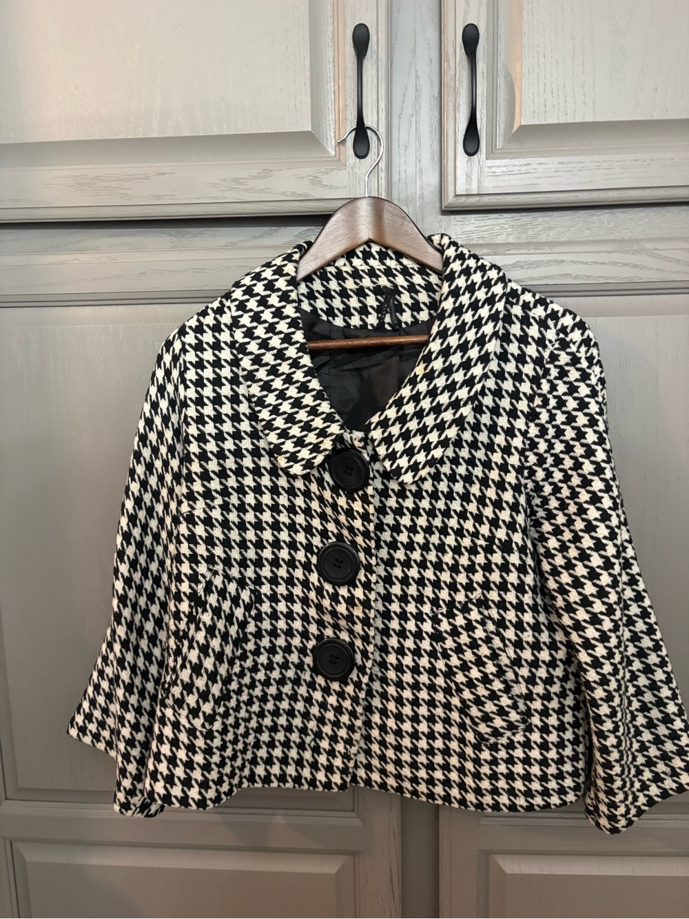 Lapis Black & White Houndstooth Short Peacoat